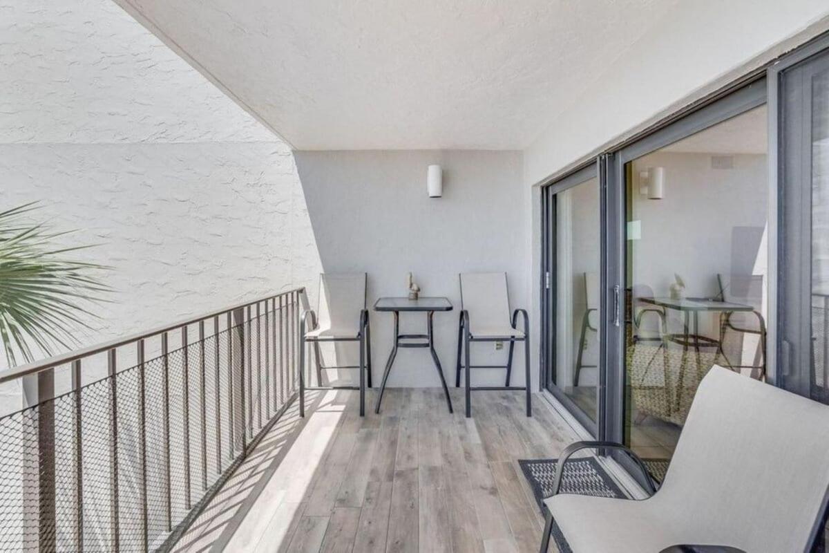 Moondrifter 305 - 2 Bedroom - Oceanfront Sleeps 6 Apartment Panama City Beach